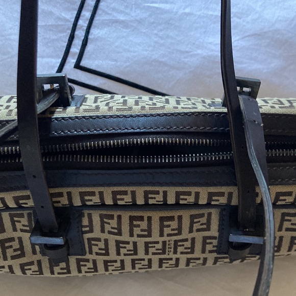 Fendi bag Beige Zucchino-Print Canvas authentic pre-owned. Comes w/sleeper bag. - Picture 5 of 12
